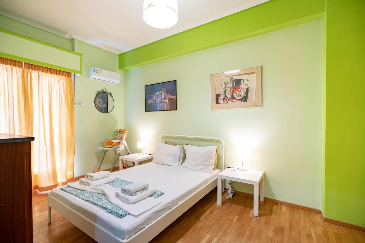 Ampelokipi metro st. 2 bedrooms 6 pers. apartment Atenas Exterior foto