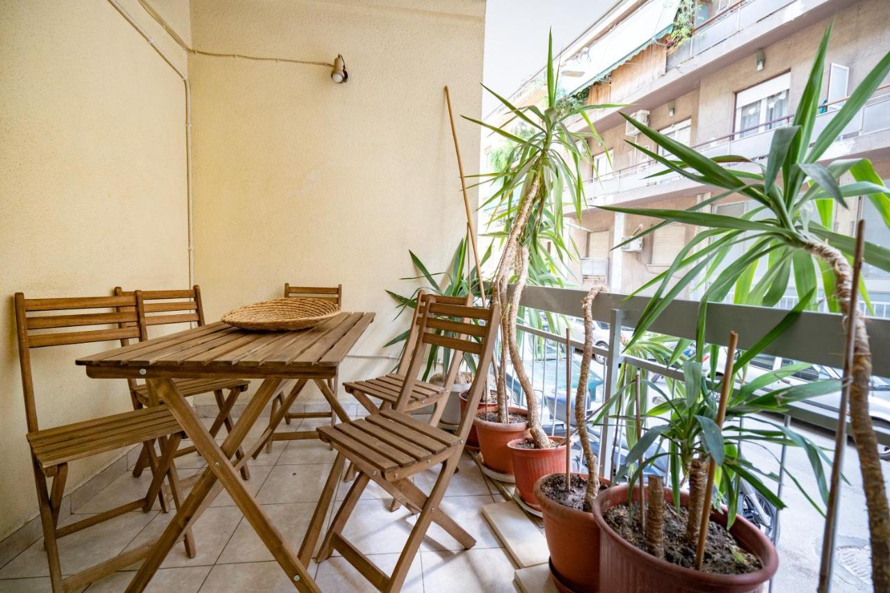 Ampelokipi metro st. 2 bedrooms 6 pers. apartment Atenas Exterior foto
