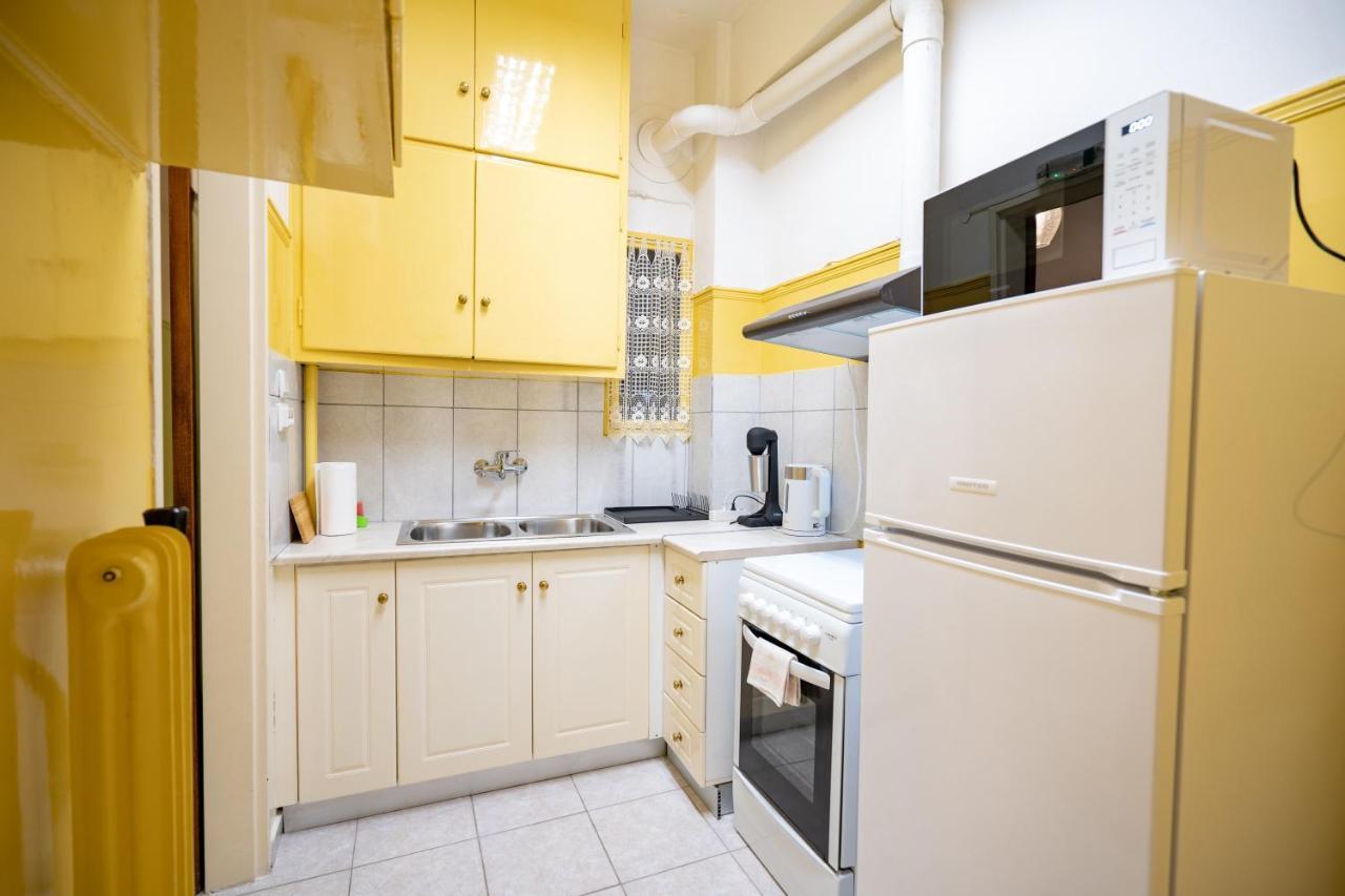 Ampelokipi metro st. 2 bedrooms 6 pers. apartment Atenas Exterior foto