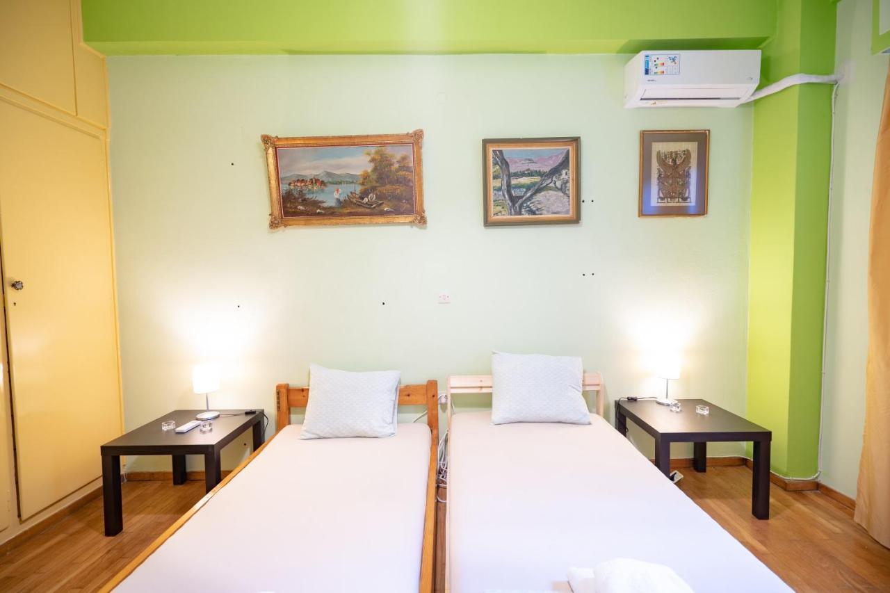 Ampelokipi metro st. 2 bedrooms 6 pers. apartment Atenas Exterior foto